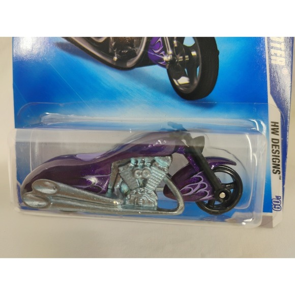 2009 Hot Wheels #105 HW Designs 9/10 SCORCHIN SCOOTER Purple w/Black - Picture 2 of 3